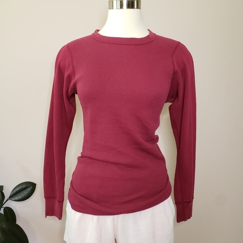 Vintage • burgundy cotton thermal